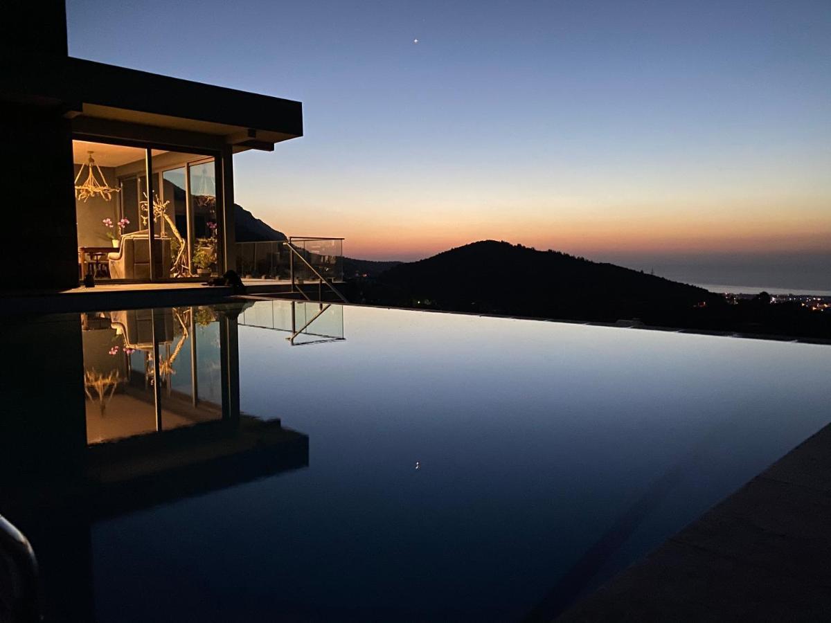 Chardonnay Guest Studio Rooms With Great View For Nature Lovers ไคริเนีย ภายนอก รูปภาพ